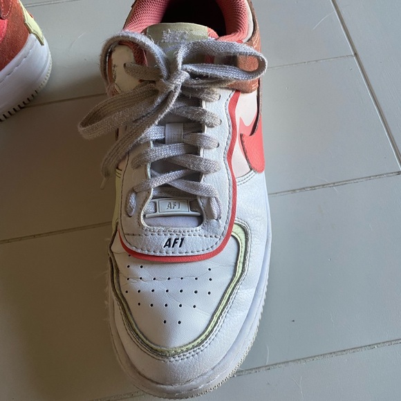 Air Force ones - Picture 6 of 13